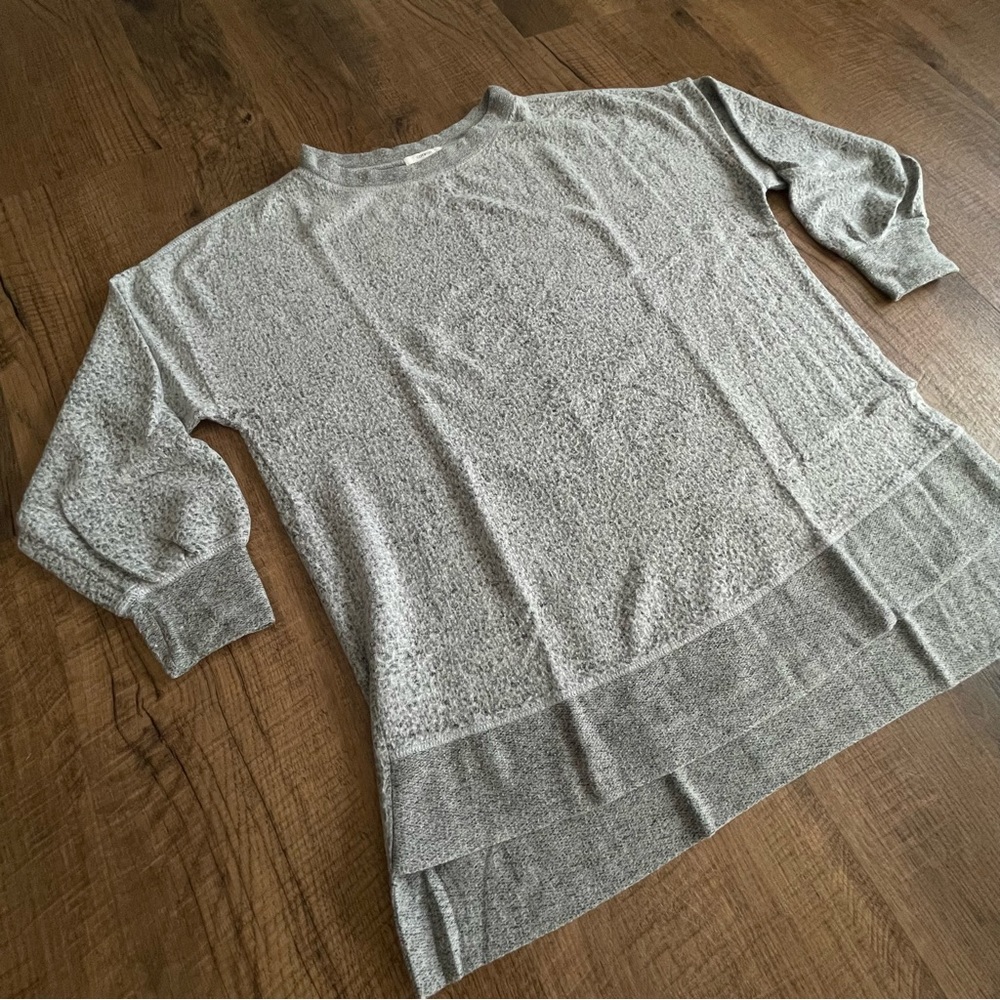 Cherish High low Grey tunic sweater oversized comfortable fit Fits Medium/large